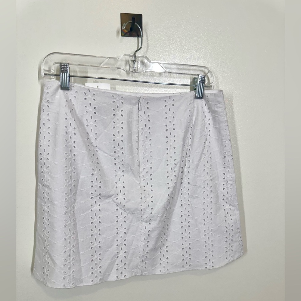 *NWT* Aqua White A-Line Mini Skirt Size Large Eyelet design lined w/Zipper back - Picture 3 of 6